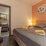 Modern Eve In With Pool Near The Villa